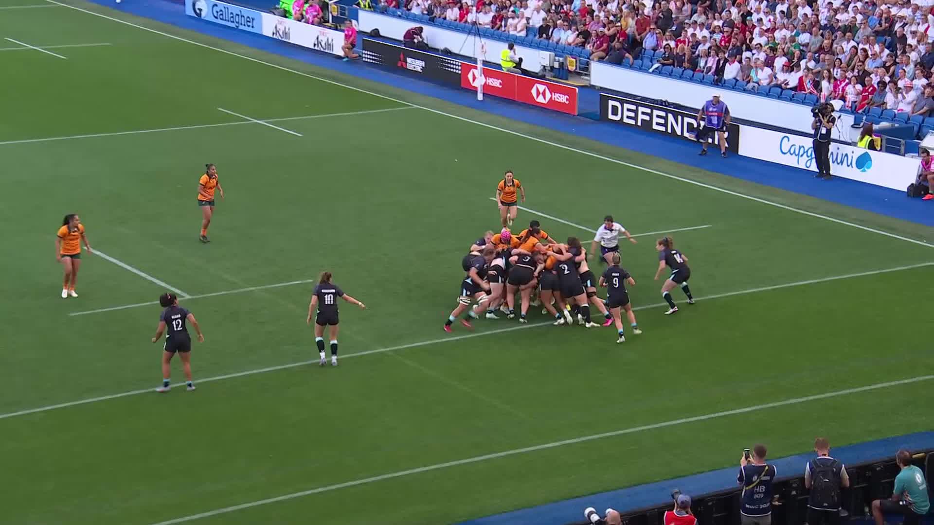 Adiana Talakai with a Try vs England Women