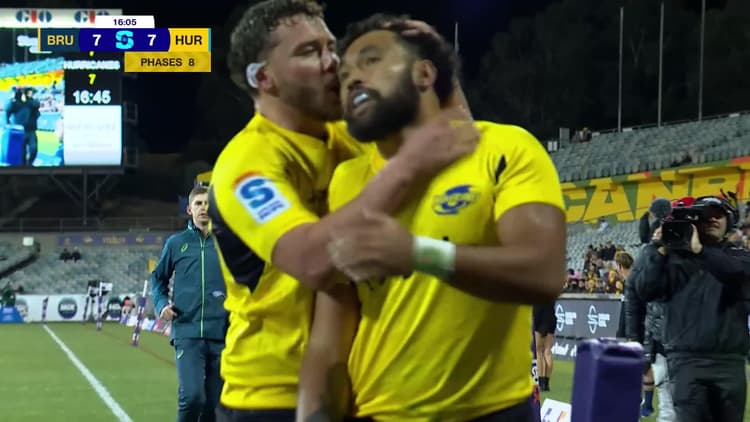 Fehi Fineanganofo Try v Brumbies | SRP 2025