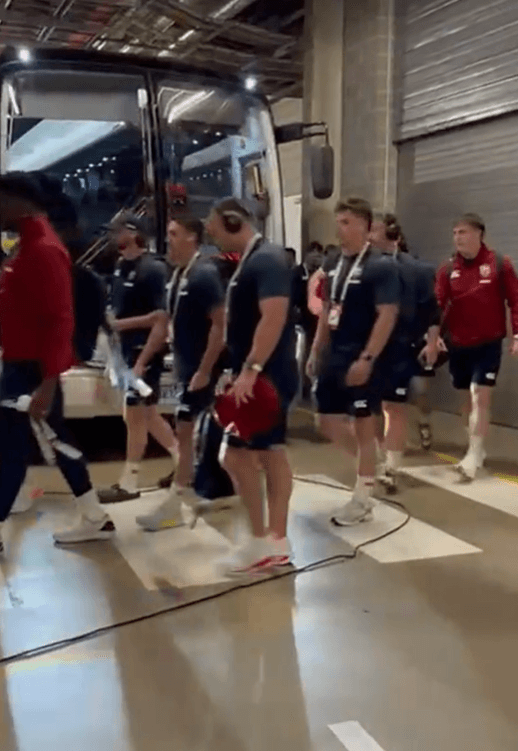 Lions and Force arrive at Optus Stadium.