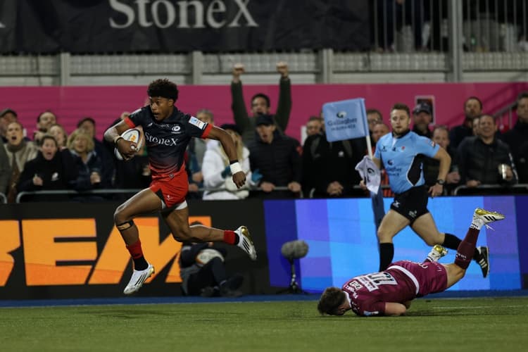 Teensage sensation Noah Caluori has been called into the England squad for the end-of-year Tests. Photo: Getty Images