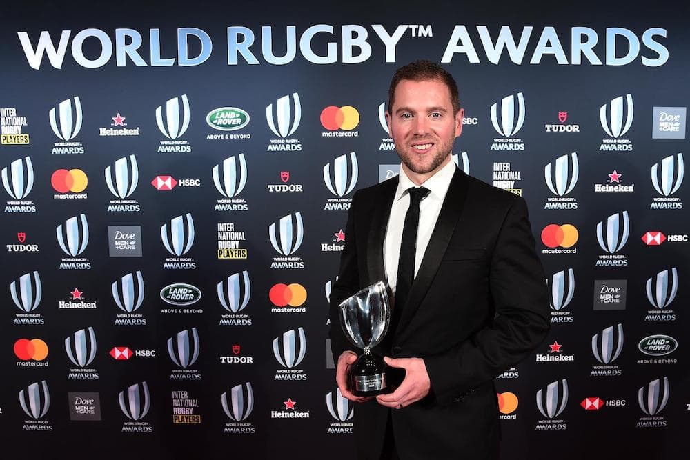 Australian Referee Angus Gardner presented with World Rugby Award. Photo: World Rugby