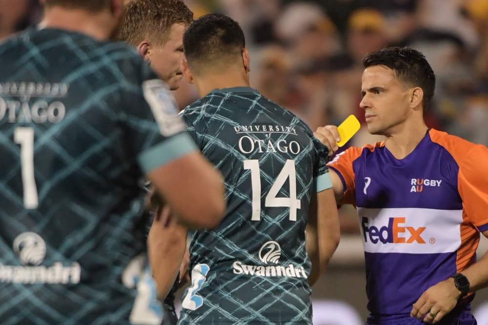 Nic Berry gives Sio Tomkinson a yellow card. Photo: Getty Images