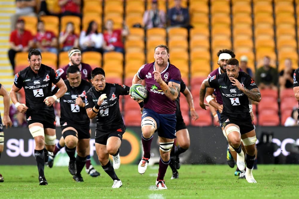Scott Higginbotham races away to set up a try for Bryce Hegarty after taking an intercept. Photo: Getty Images