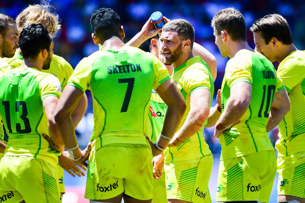 Aussie skipper Lewis Holland speaks to his troops at Spotless Stadium. Photo: Stuart Walmsley/RUGBY.com.au
