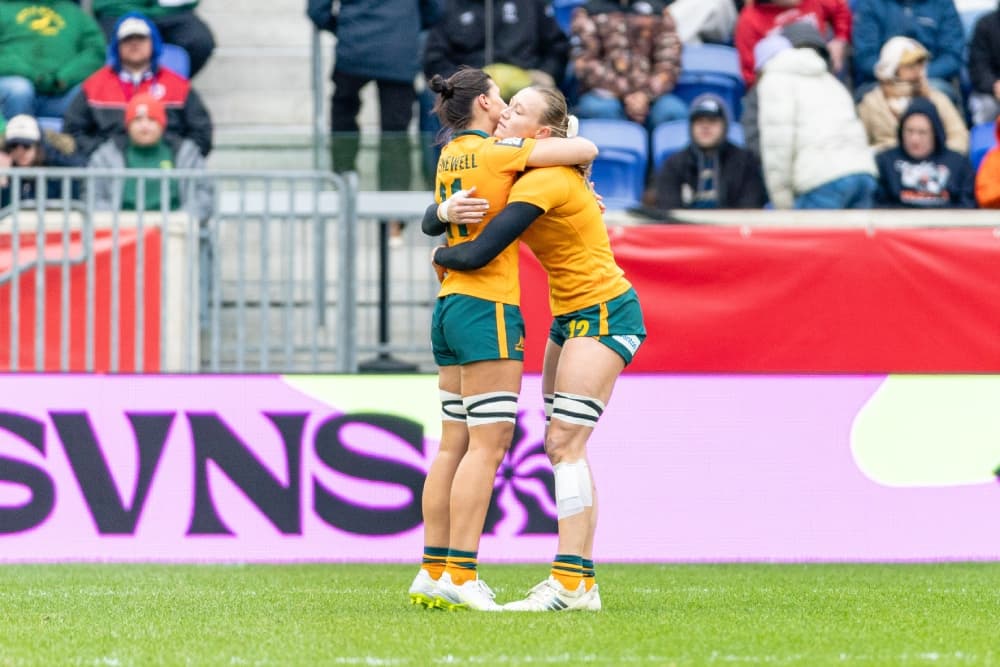 The Australians have fallen in the final moments of the New York Final, going down 22-21 to New Zealand.