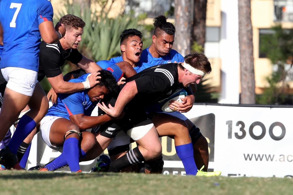 On the charge. New Zealand hammer Samoa at Bond University. Photo: Sportography 