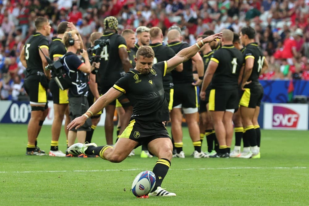 Leigh Halfpenny has suffered a major setback after his Crusaders debut. Photo: Getty Images