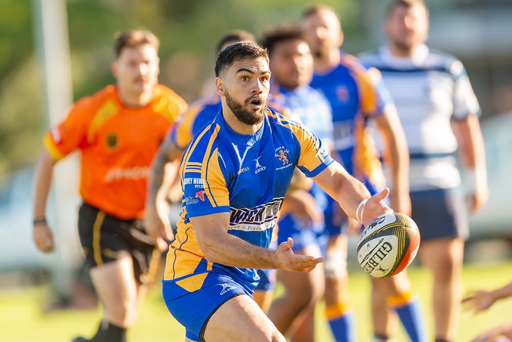 Sheldon Tarawa of Nedlands playing his former side. Photo: Gordan Pettigrew/True Spirit Photos