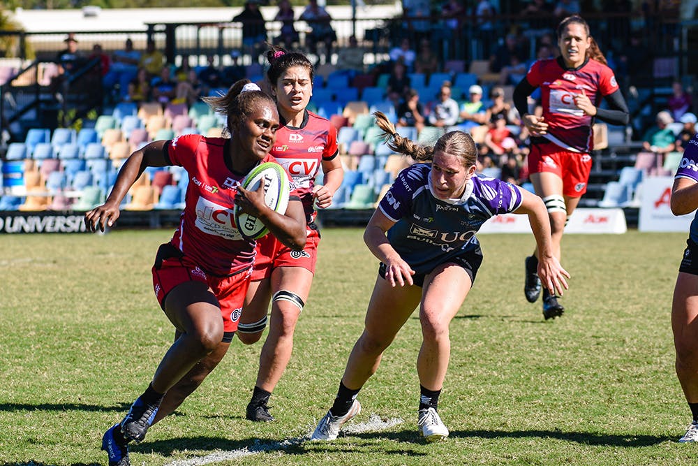 Ivania Wong playing for Griffith University at the Aon Uni Sevens. | Photo: Stephen Tremain