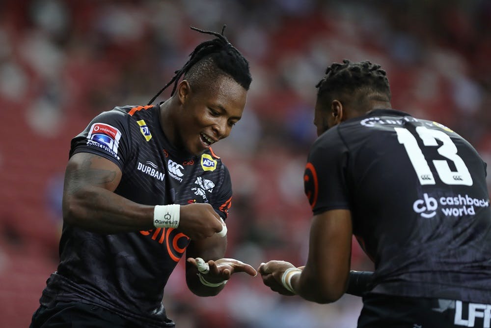 Sbu Nkosi (L) of Sharks celebrates after scoring a try with Lukhanyo Am in the Sharks' win over the Sunwolves. Photo: Getty Images