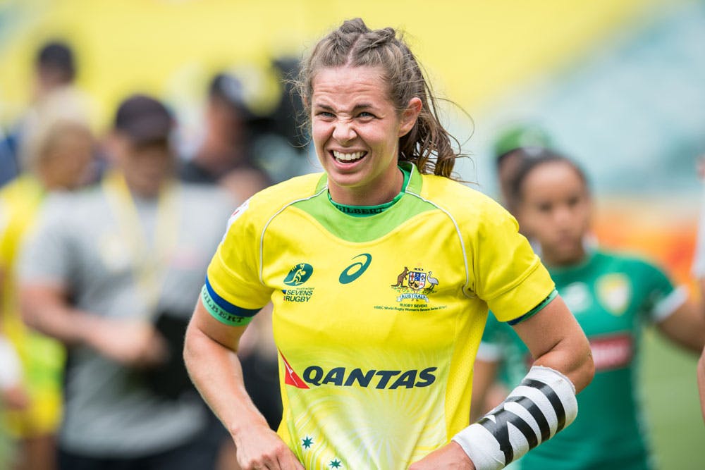 Chloe Dalton has re-signed with Australian rugby to keep her in the game until the Tokyo Olympics. Photo: Getty Images